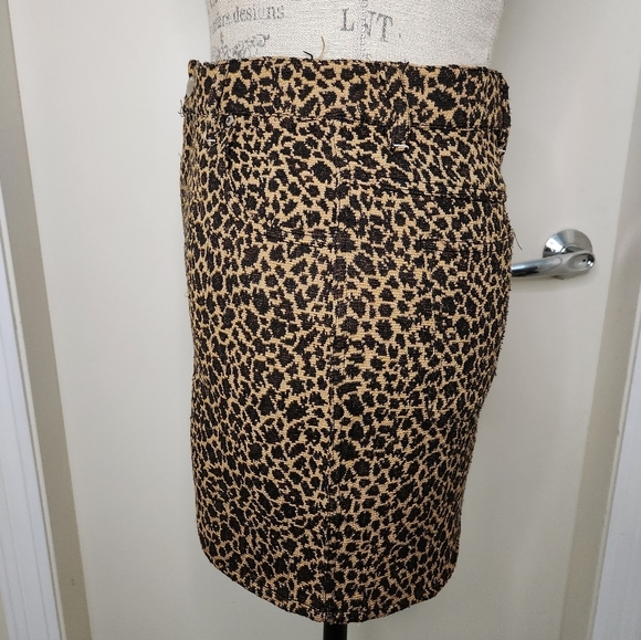 Vintage 90s Cheetah Mini Skirt - Picture 3 of 10